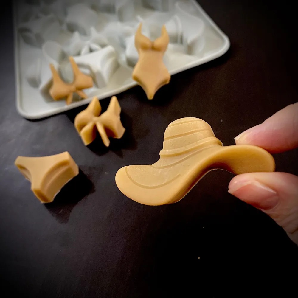 A Summer-Themed Beach Bikini M - đánh giá và giá Model Kitchen Set