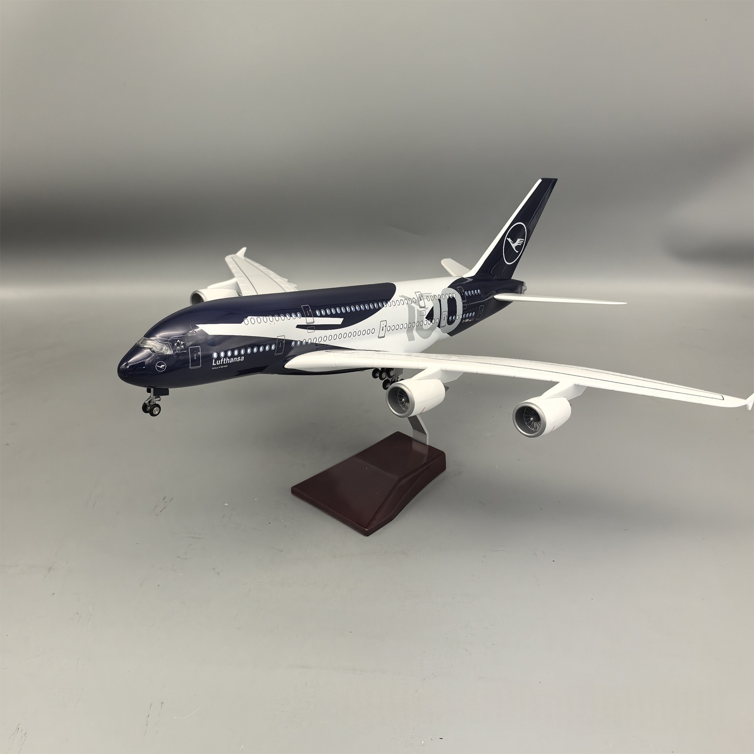 New 45cm Lufthansa A380 100 Ye - đánh giá và giá Model Kit Ixchel
