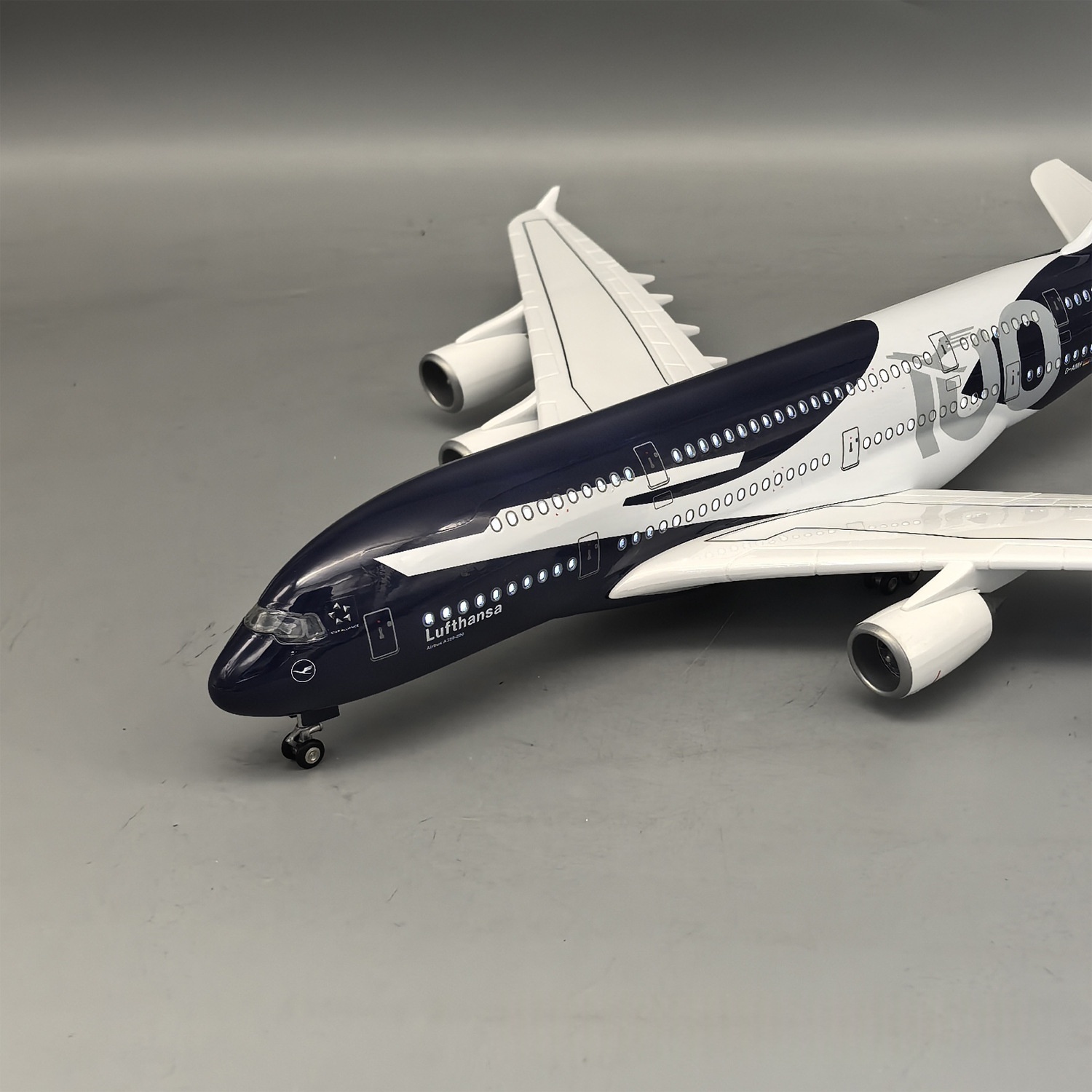 New 45cm Lufthansa A380 100 Ye - đánh giá và giá Model Kit Ixchel