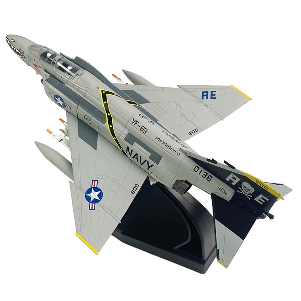 1:100 Scale US F4C F-4 Phantom - đánh giá và giá Model Kit Planes