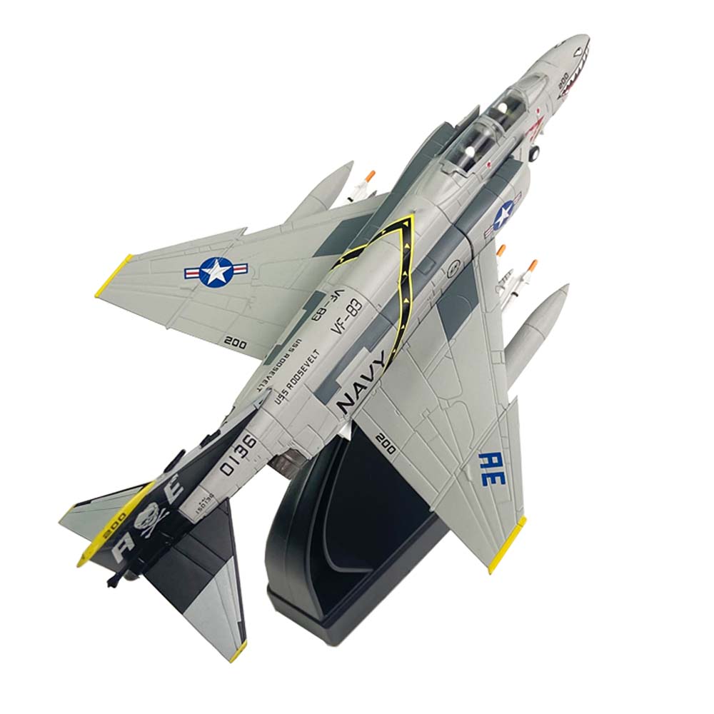1:100 Scale US F4C F-4 Phantom - đánh giá và giá Model Kit Planes