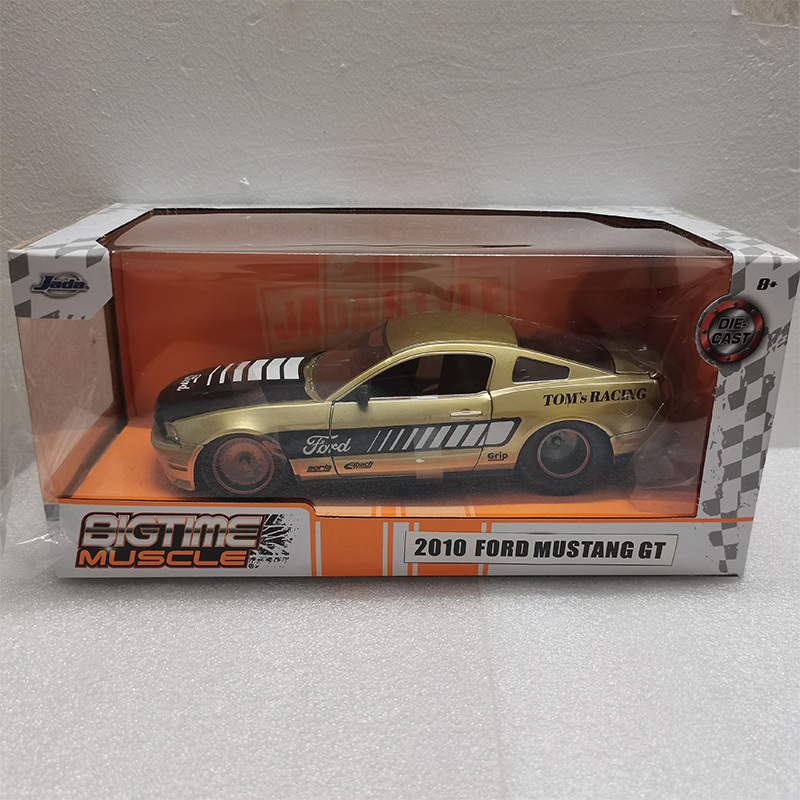 JADA 1:24 Scale 2010 Mustang G - đánh giá và giá Model Kit Lamborghini