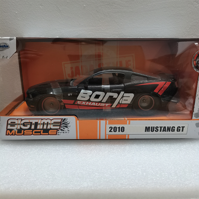 JADA 1:24 Scale 2010 Mustang G - đánh giá và giá Model Kit Lamborghini