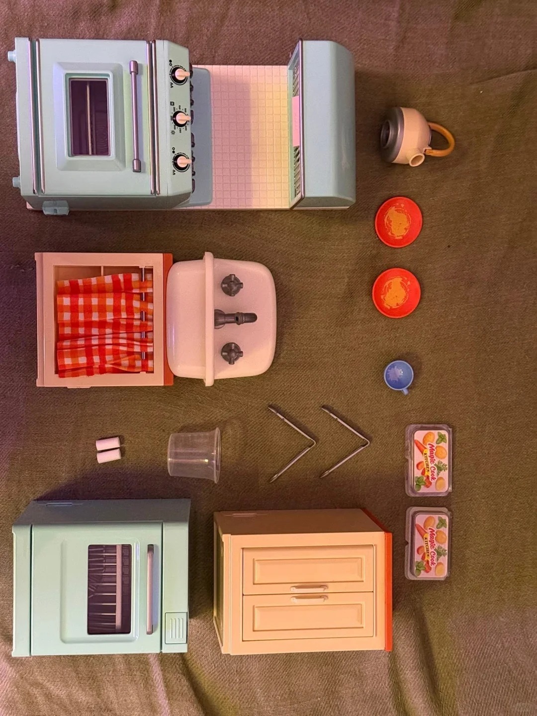 Zuru Mini Brands Magic Cook Ki - đánh giá và giá Model Kitchen Set