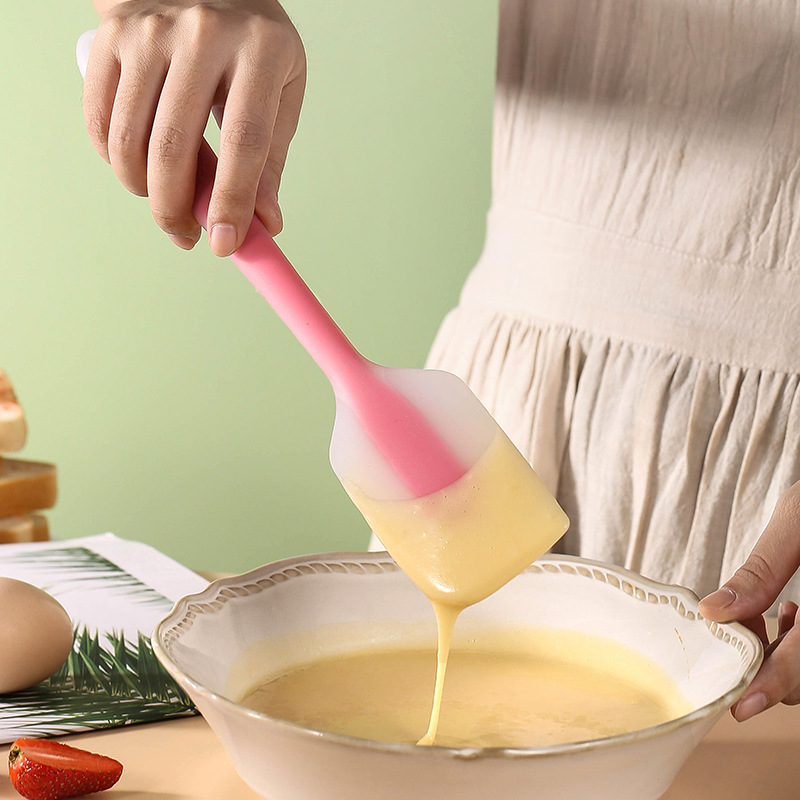 Silicone Cake Scraper Transluc - đánh giá và giá Model Kitchen Set
