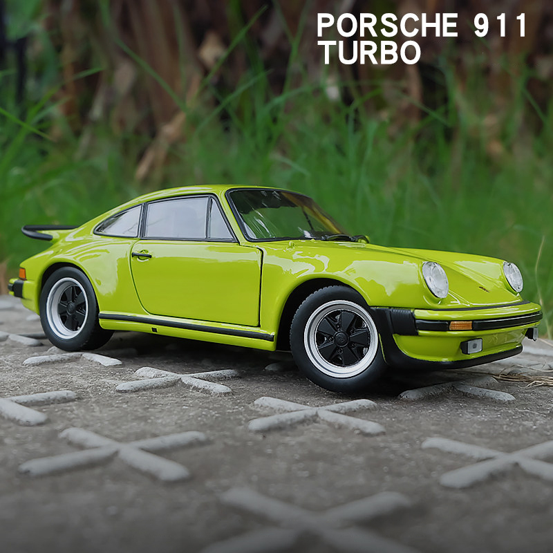 WELLY 1:24 Porsche 911 Turbo 3 - đánh giá và giá Model Kit Lamborghini